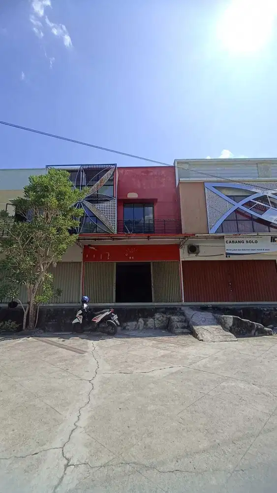 Ruko Galeria Jl Adisumarmo Ngemplak Boyolali dekat Airport