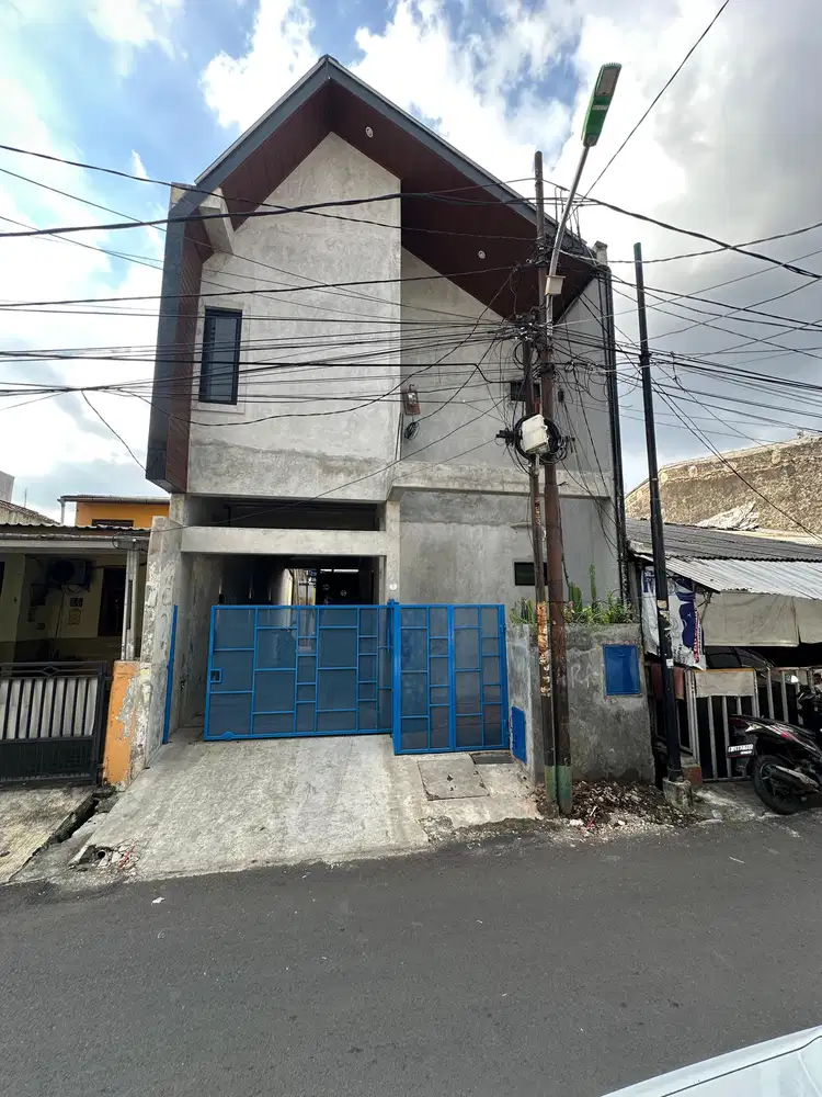 Disewa Lantai 2 Rumah Baru Di Cipinang