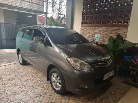 Innova Diesel 2010 G 2.5 Manual