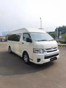 Toyota Hiace Commuter 3.0 Diesel MT 2024 Like New 2025