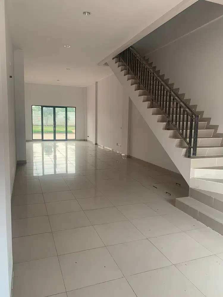 Disewakan Ruko 4 Lantai di Sedayu City, 2 muka