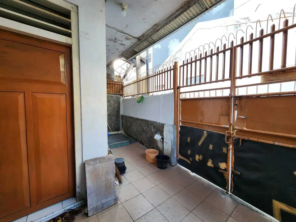 Jual Rumah jalan Keadilan Glodok Krukut jakbar