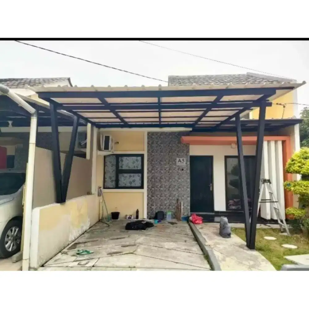 Kanopi baja ringan
