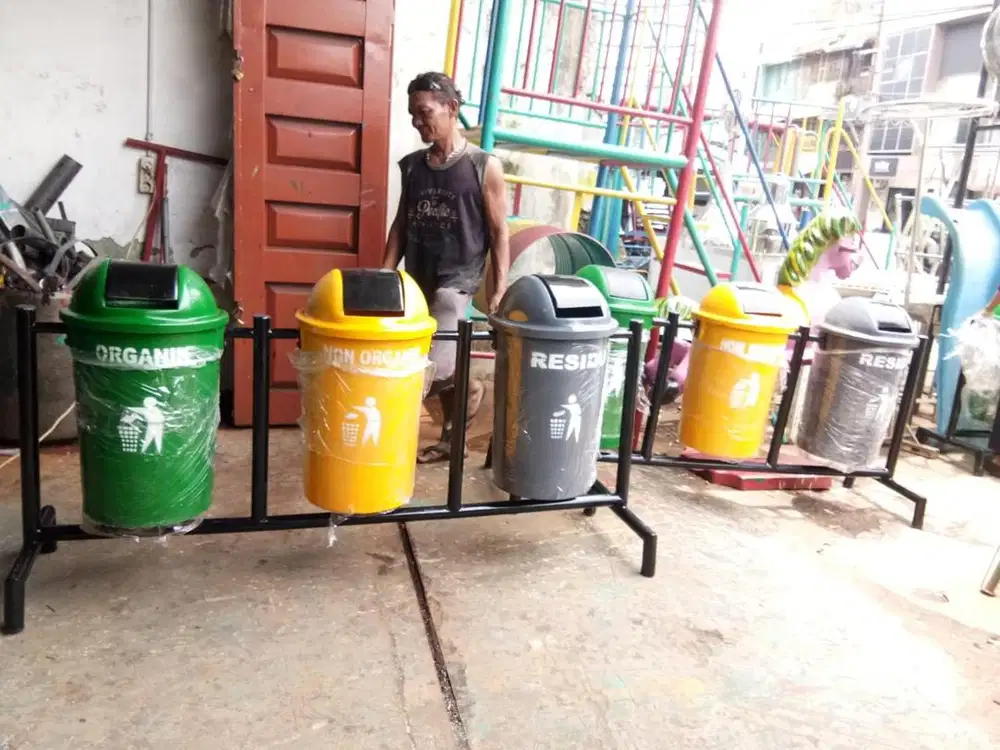 Tong sampah organik dan non organik (bs antr skitr medan)