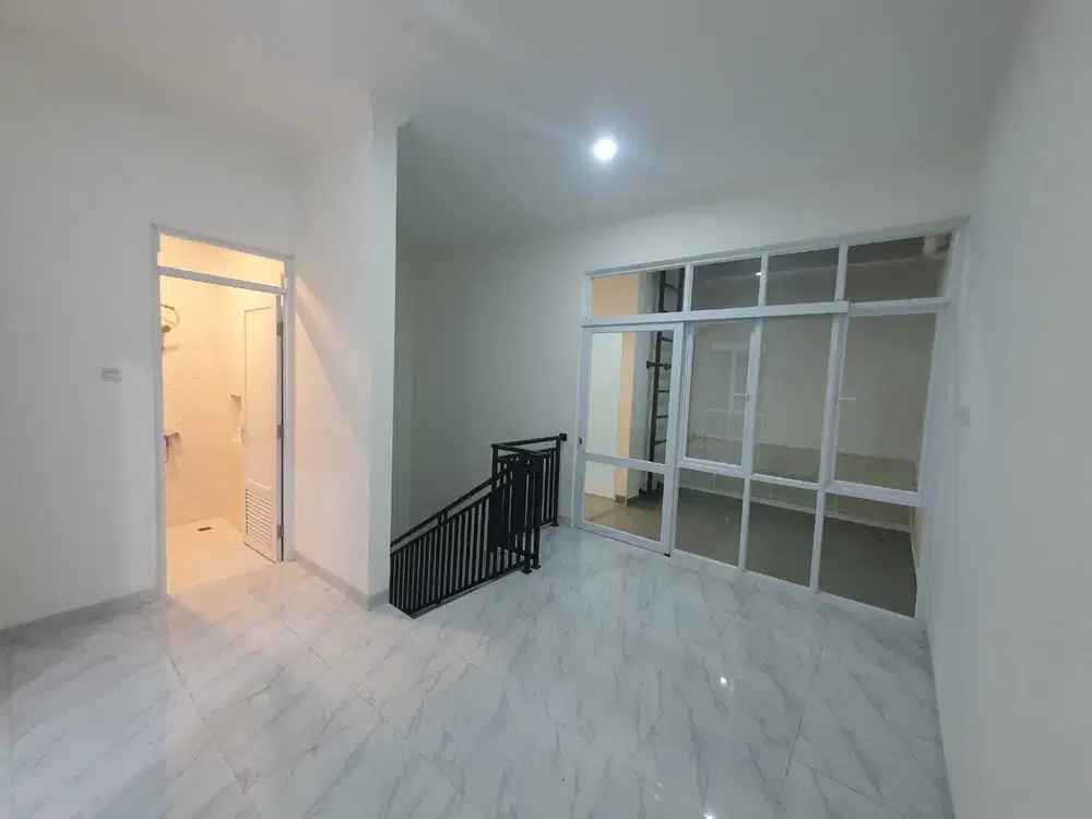 Harga Murah Rumah Minimalis Brand New 3 Lantai Kelapa Gading