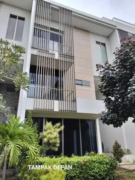 Rumah private SEAFRONT ANCOL, private Cluster,view laut,akses toll.