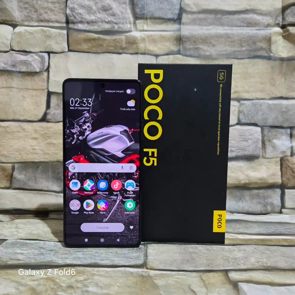 Poco F5 5G 12/256 Fulset segel mulus 95%