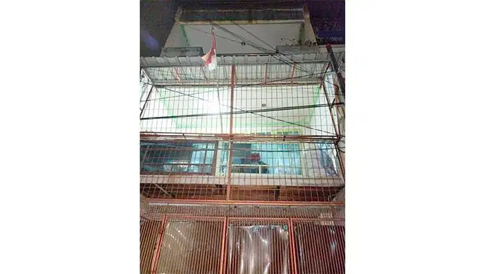 Rumah 4 Lantai, Semi Funish di Pademangan, Jakarta