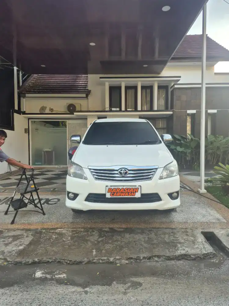 Toyota Innova Type G-AT Bensin Luxury Tahun 2013 Mulus Surat On Hand