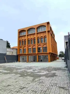Jual Gedung Baru siap pakai Jl Harsono RM Ragunan Ps.Minggu Jaksel
