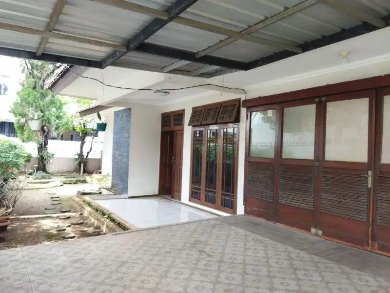 Rumah bagus di cipete Kebayoran Baru strategis dekat stasiun MRT