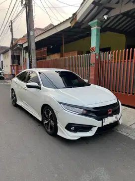 Honda Civic 2017 Bensin