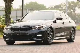 Dark Knight! BMW 330i M-Sport 2021 Black New Model! 320i 520i c300