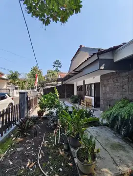 Dijual Rumah Strategis di Area Turangga dkt Tol Buahbatu Kota Bandung