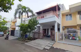 Rumah Mitra Gading Villa Dekat Sekolah Jakarta Taipei School