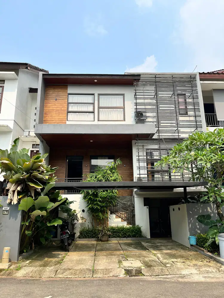 Rumah Modern 2,5 Lantai Dalam Cluster Dekat Jalan Raya Utama Cinere