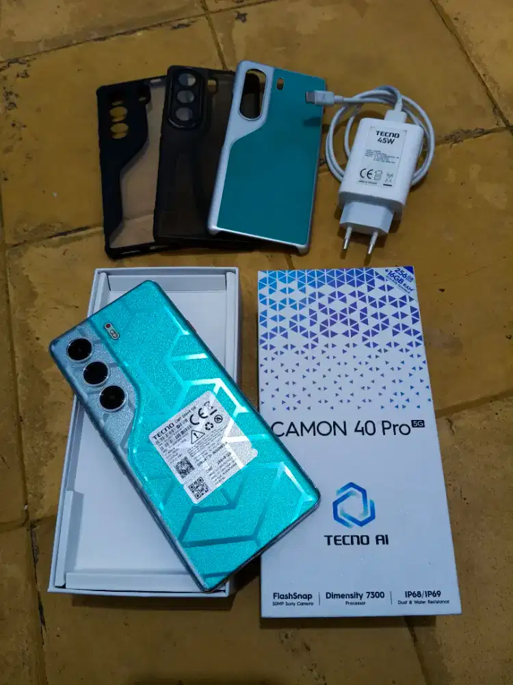 TECNO CAMON 40 Pro 5G Fullset, mulus, ram 8/256 mantapp