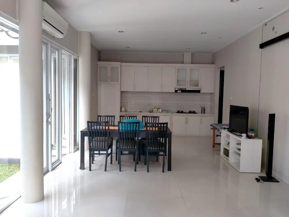 Rumah baru cantik siap huni Bintaro dekat BxChange