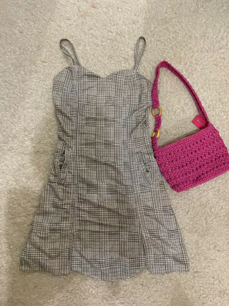 Dress kotak kotak