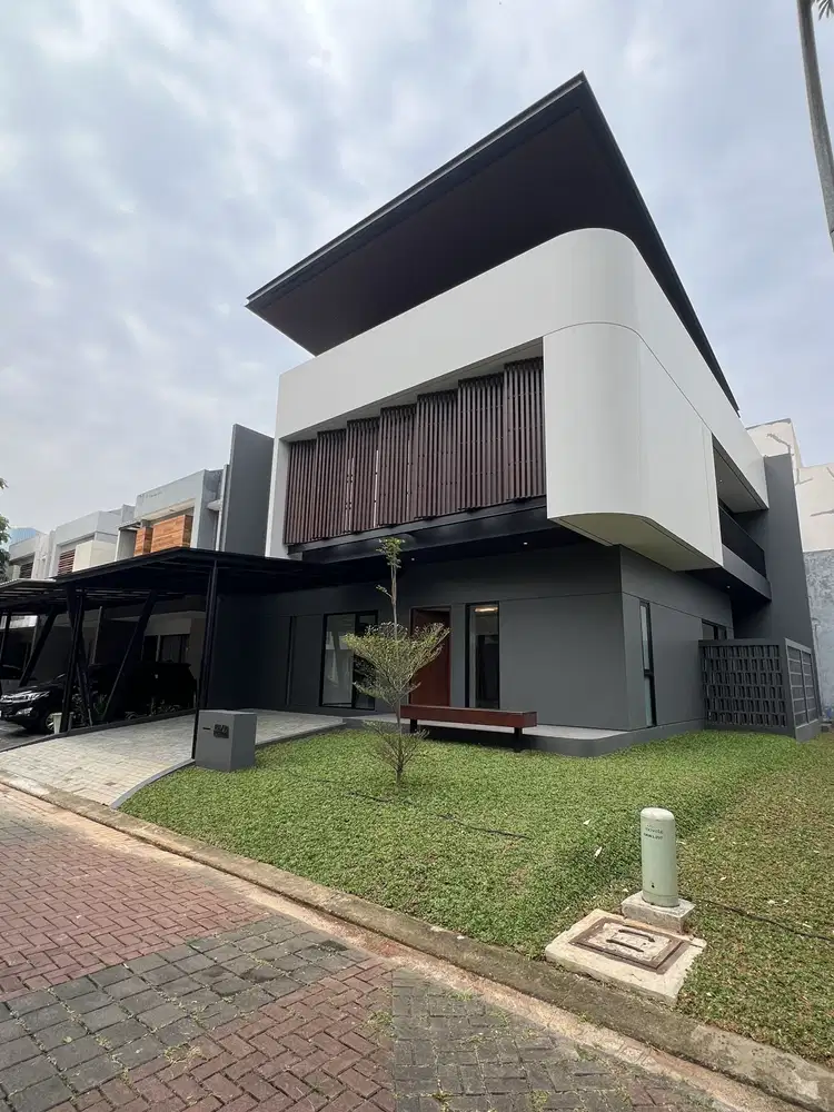Rumah Baru Mewah ruangan Luas Cluster Eminent BSD city