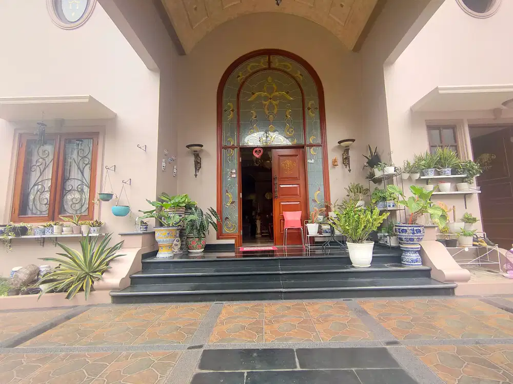 Rumah Mewah Lebak Bulus Dalam Komplek