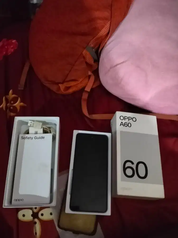 Oppo a60 ram 8+4/128