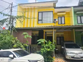 Hunian 2 Lantai di Komplek Sawangan: Tempat Tinggal Nyaman dan Asri
