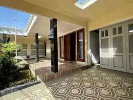 Bukit cinere indah rumah cantik terawat 1 lantai cocok untuk orang tua
