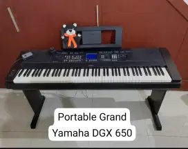 Yamaha DGX 650 Portable Grand Piano