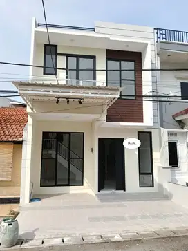 Dijual rumah 2 lantai di taman ubud permai lippo karawaci, Tangerang (IG)