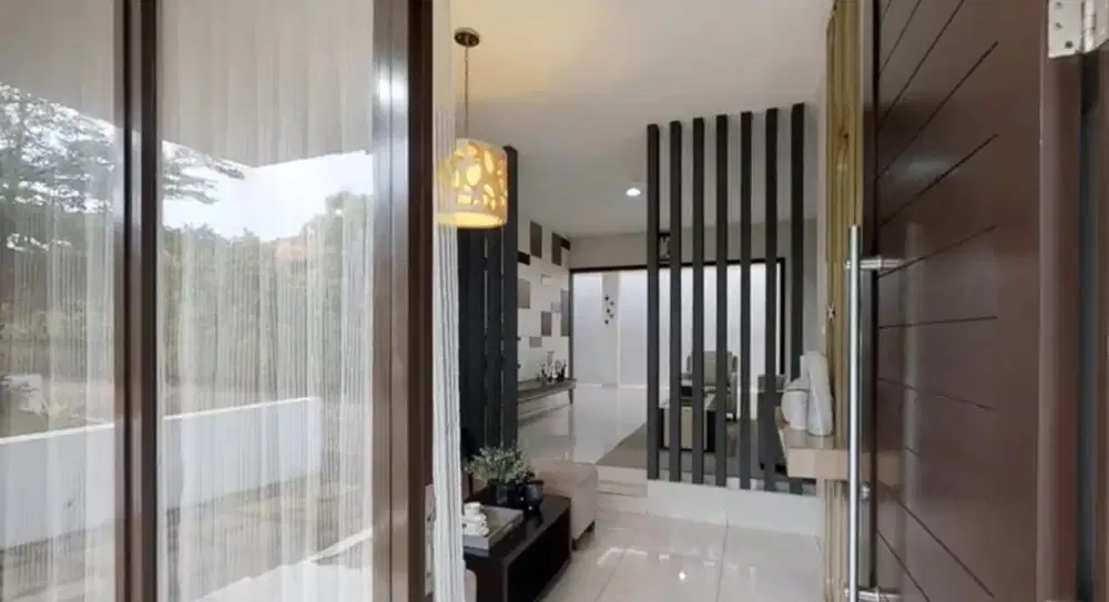 Rumah baru dalam cluster area tenang.