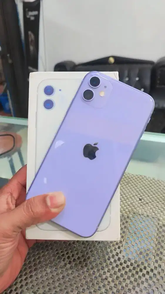 iPhone 11 64GB wifi only