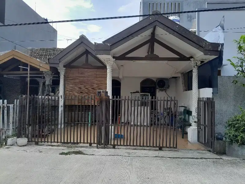rumah kelapa lilin belakang mall kelapa gading