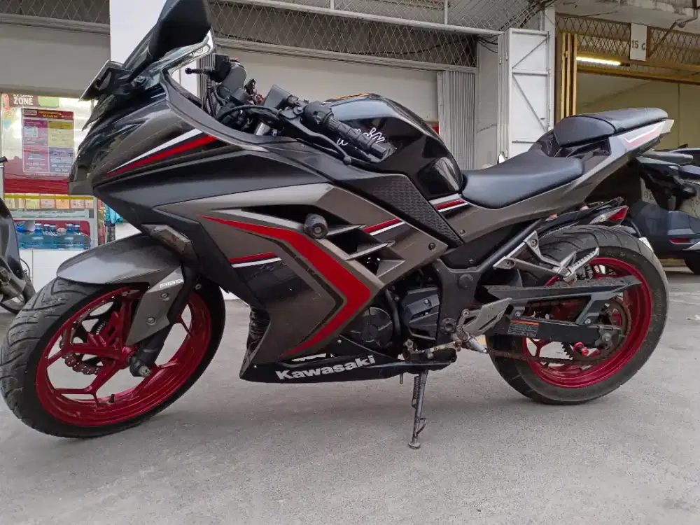 Kawasaki Ninja fi Dua Silinder 250CC ABS Tahun 2017 Pajak2026 SiapGass