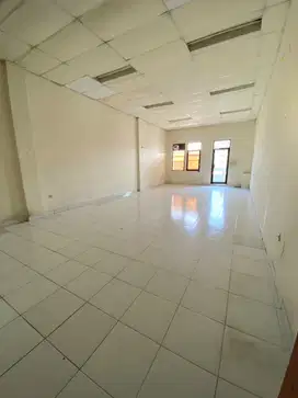 Ruko Artha Gading, Kelapa Gading Luas 5x16m2