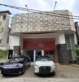 DISEWA RUMAH USAHA - 2 lantai Cikajang - Kebayoran Baru