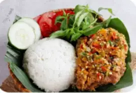 Ayam Geprek + Nasi