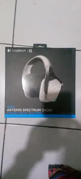 Headset Logitech  G933  ARTEMIS