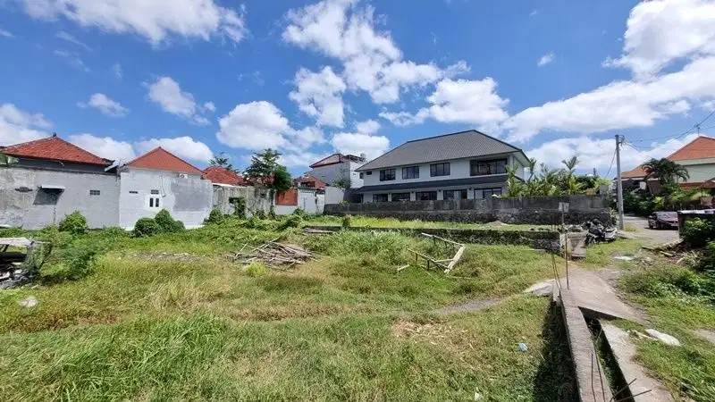 Disewakan Tanah 8 Are di Gunung Salak, Kerobokan