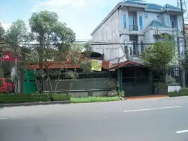 Rumah di Raya Perak Barat