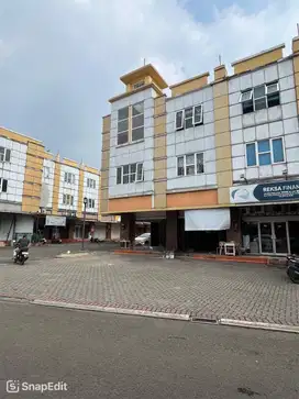 Ruko siap usaha di BSD Golden Bulevard