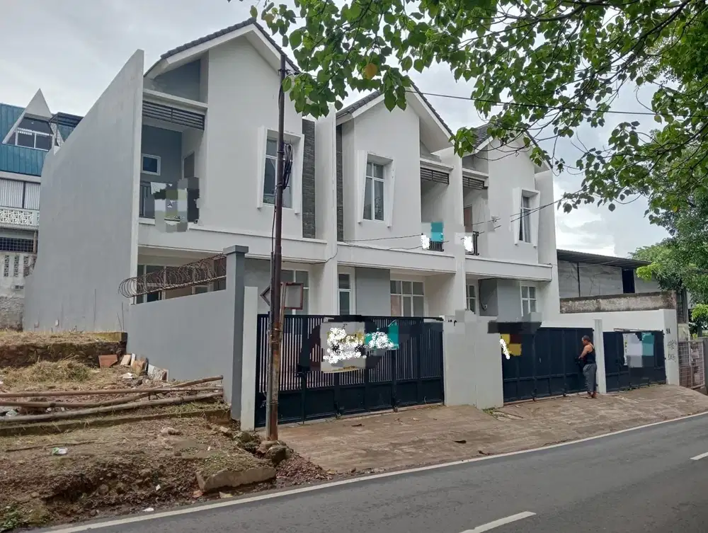 Jual Rumah Brand New 2,5 Lantai Kav DKI Meruya Selatan Jakarta Barat