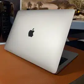 Macbook Air M1 8/256gb 13inch 2020