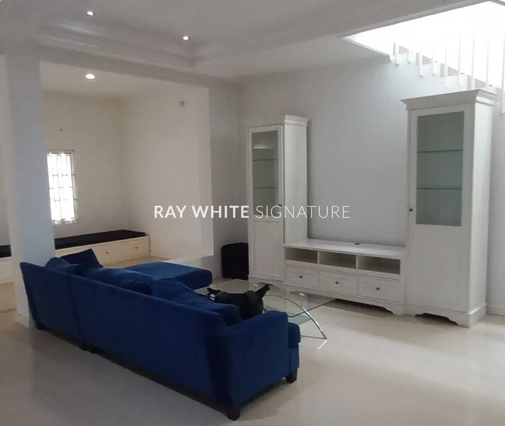 Dijual Rumah Layak Huni 2 Lantai di Daerah Joglo Jl. Strategi