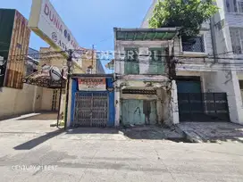 Rumah Tua Ada Akses 2 Jalan Di Kawasan Pecinan Kota Makassar