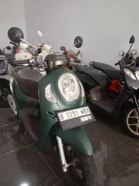 JUAL HONDA SCOOPY PRESTIGE 2023 KM 8 RB