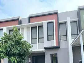 Di Jual Rumah Brand New murah  di Gading Serpong
