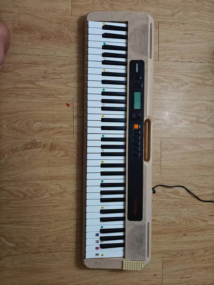 900rb, dijual karena habis beli keyboard baru, fungsi normal