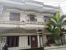 DIJUAL CEPAT Rumah KOST 3 Lantai  Sektor 1 BINTARO Jakarta  Selatan