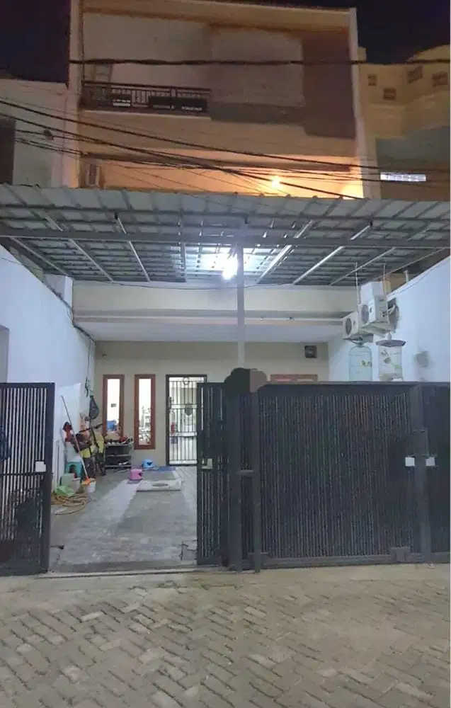 Dijual Murah Rumah Bagus 3 Lantai di Sunter Hijau Jakarta Utara